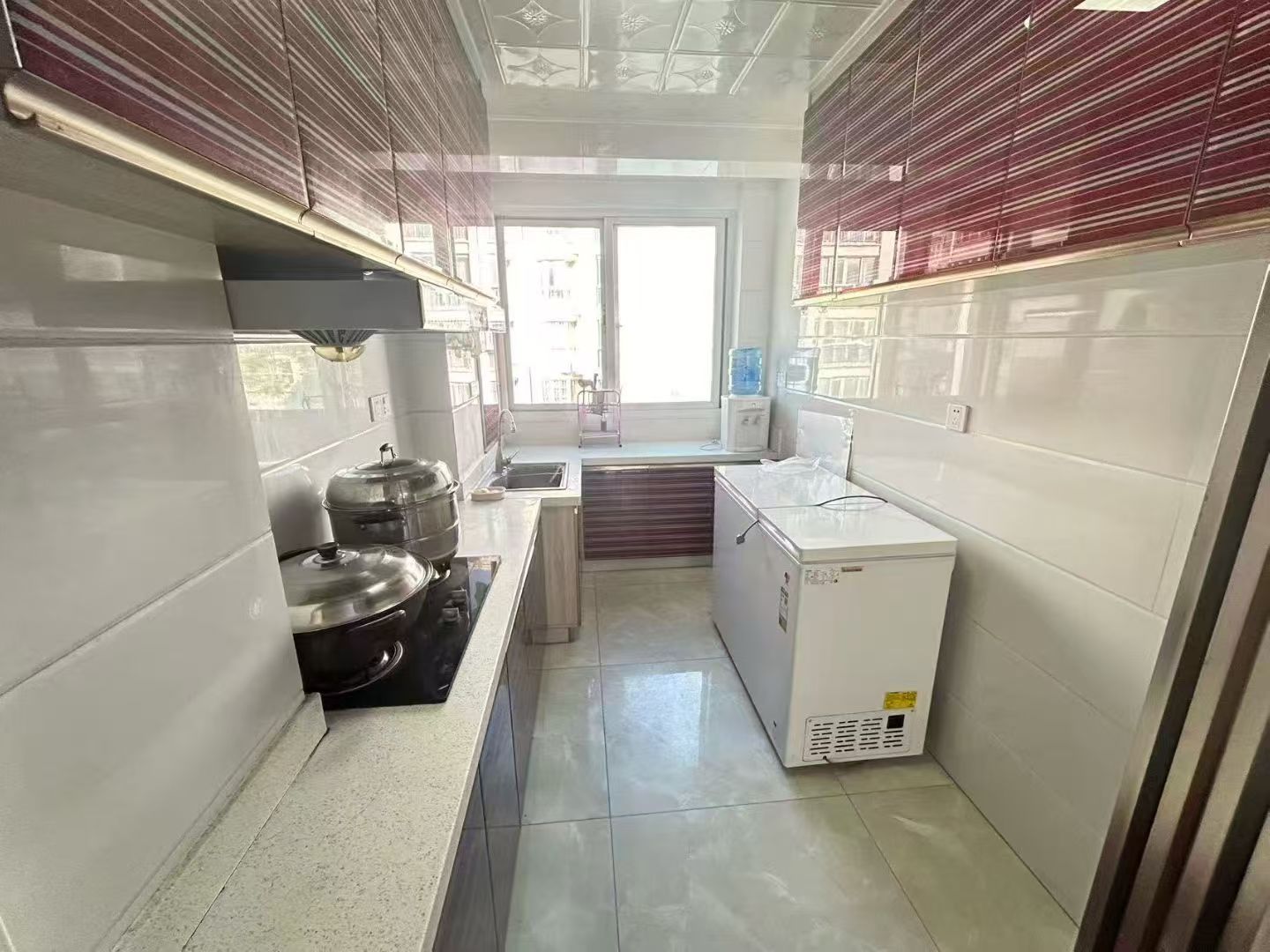 @900/月，銀海綠洲，3樓