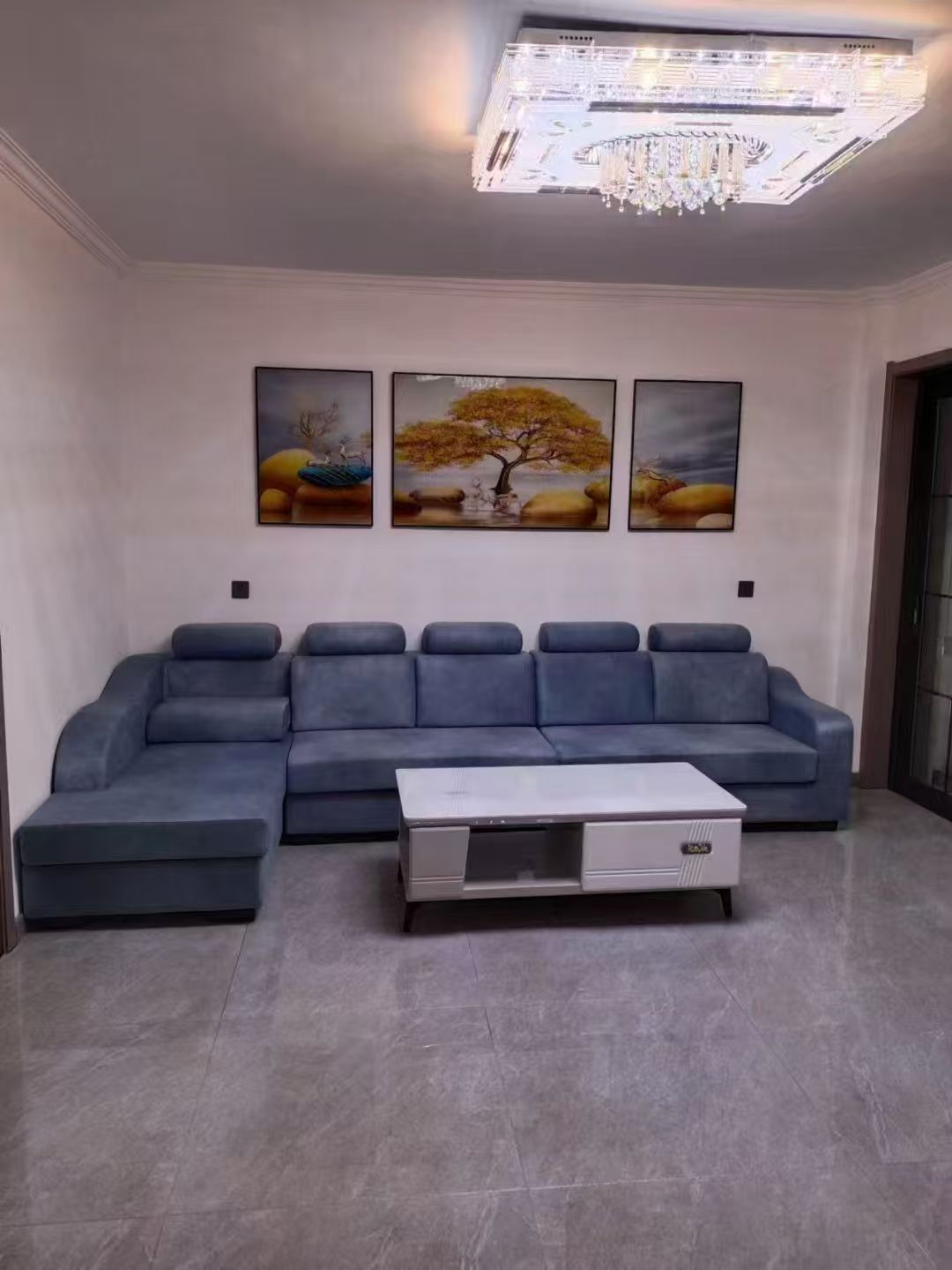 名典居閣樓兩室精裝修900 名典居閣樓兩室精裝修900