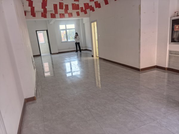 城南單山路旺鋪出租