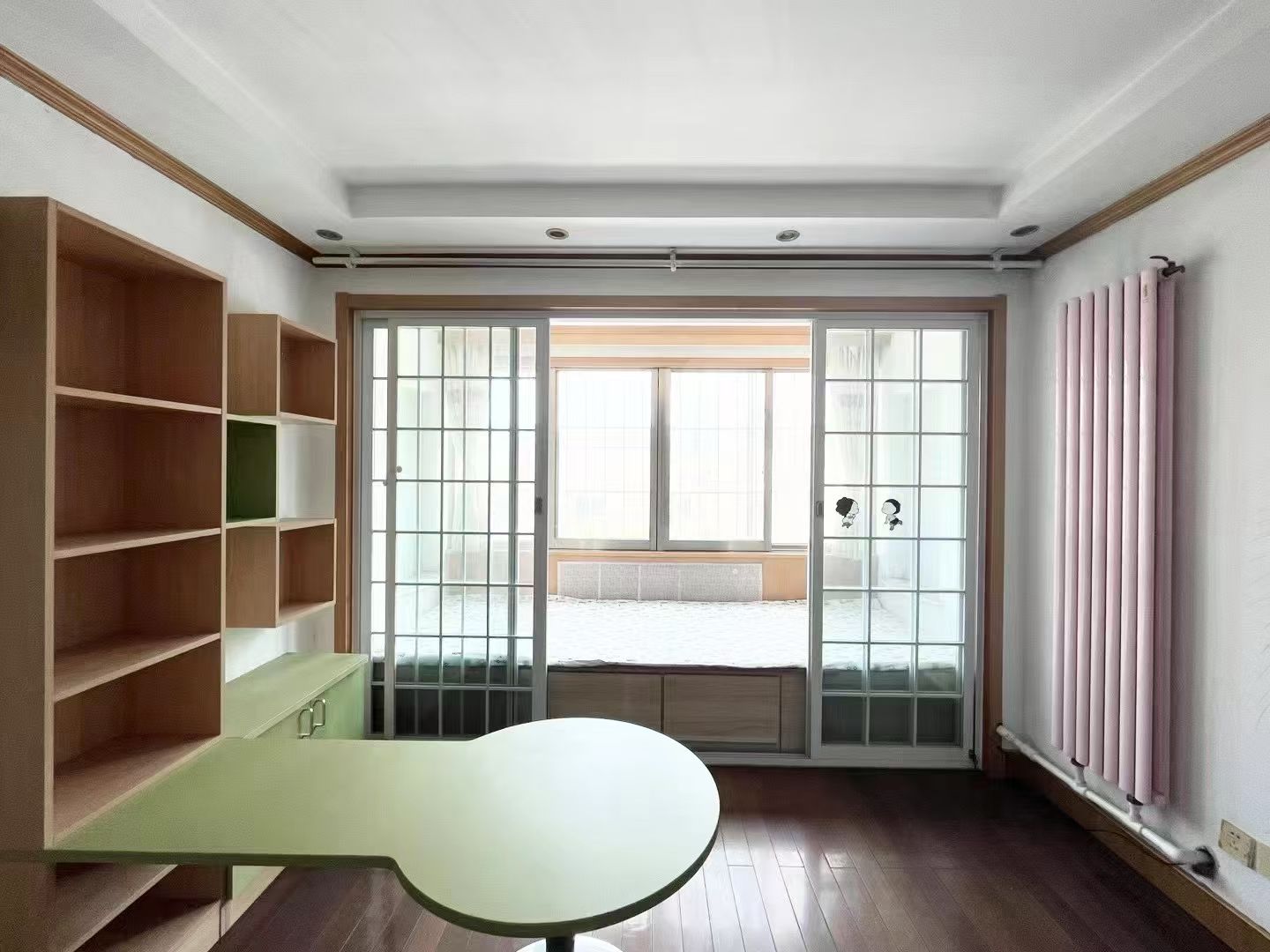 @市里天福路，160平，出租:1500