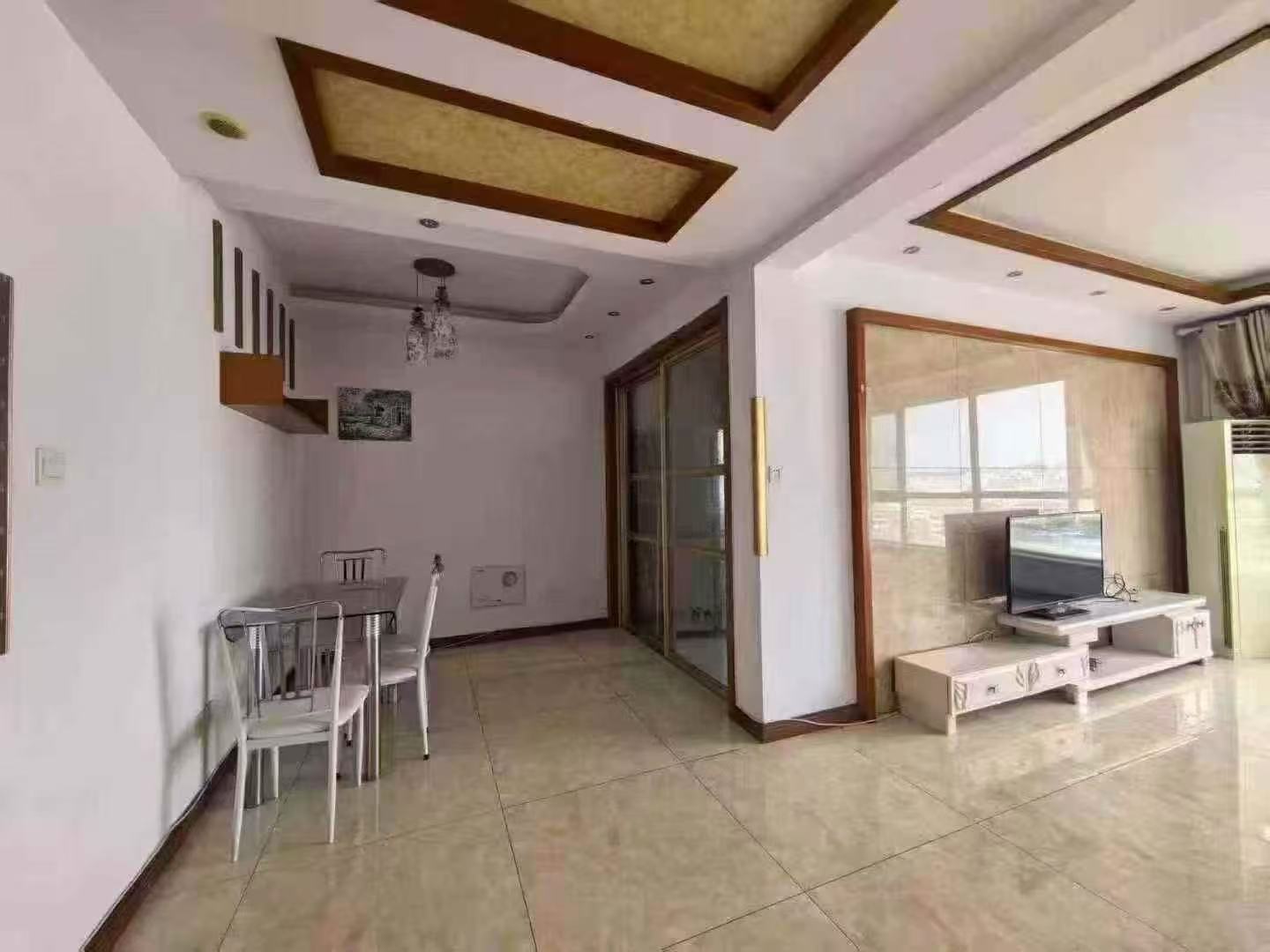 @1400/月龍港外灘，2室