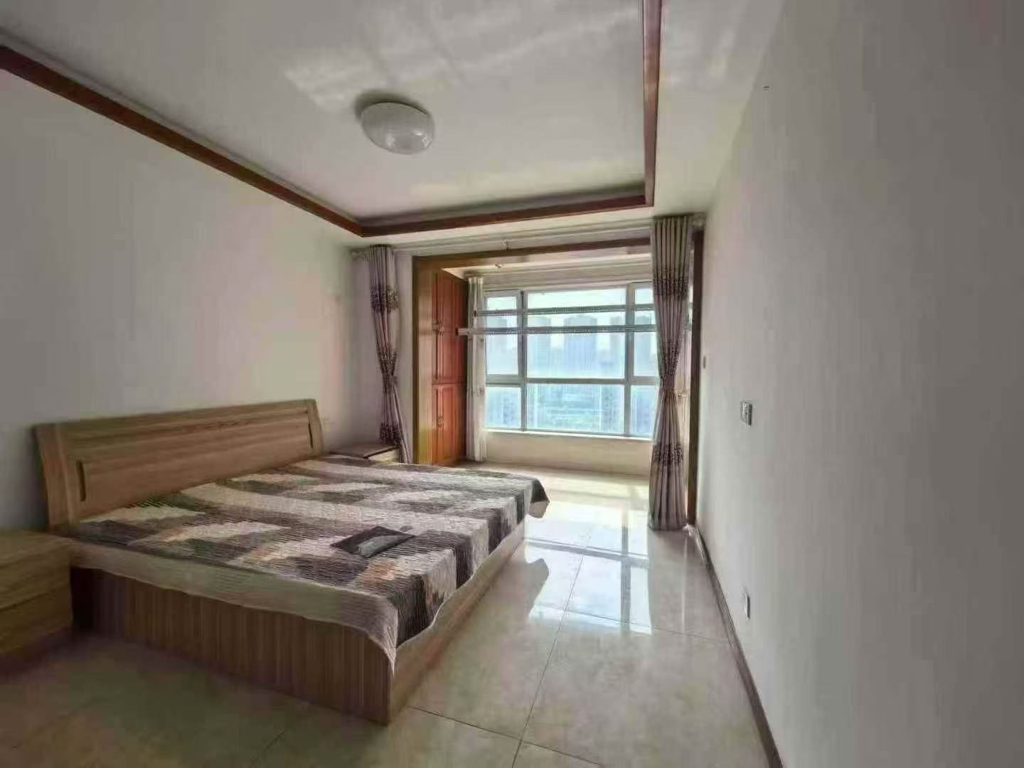 @1400/月龍港外灘，2室